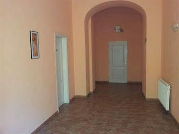 Center 2* Прага